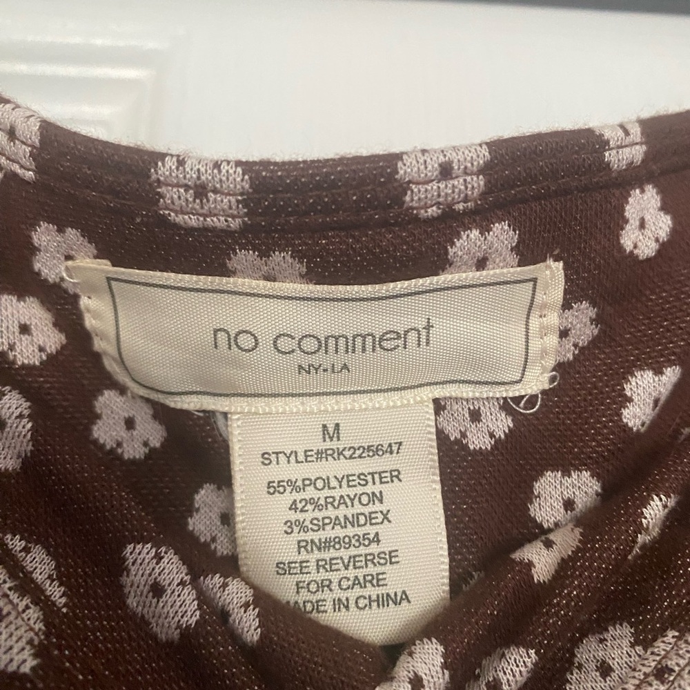 Brown Mini Skirt w/ Flower Design - Picture 2 of 4